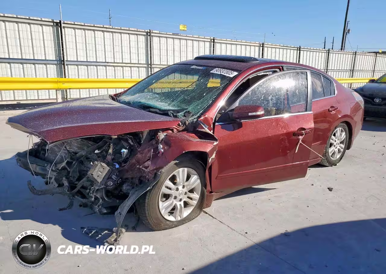 2010 Nissan Altima Base