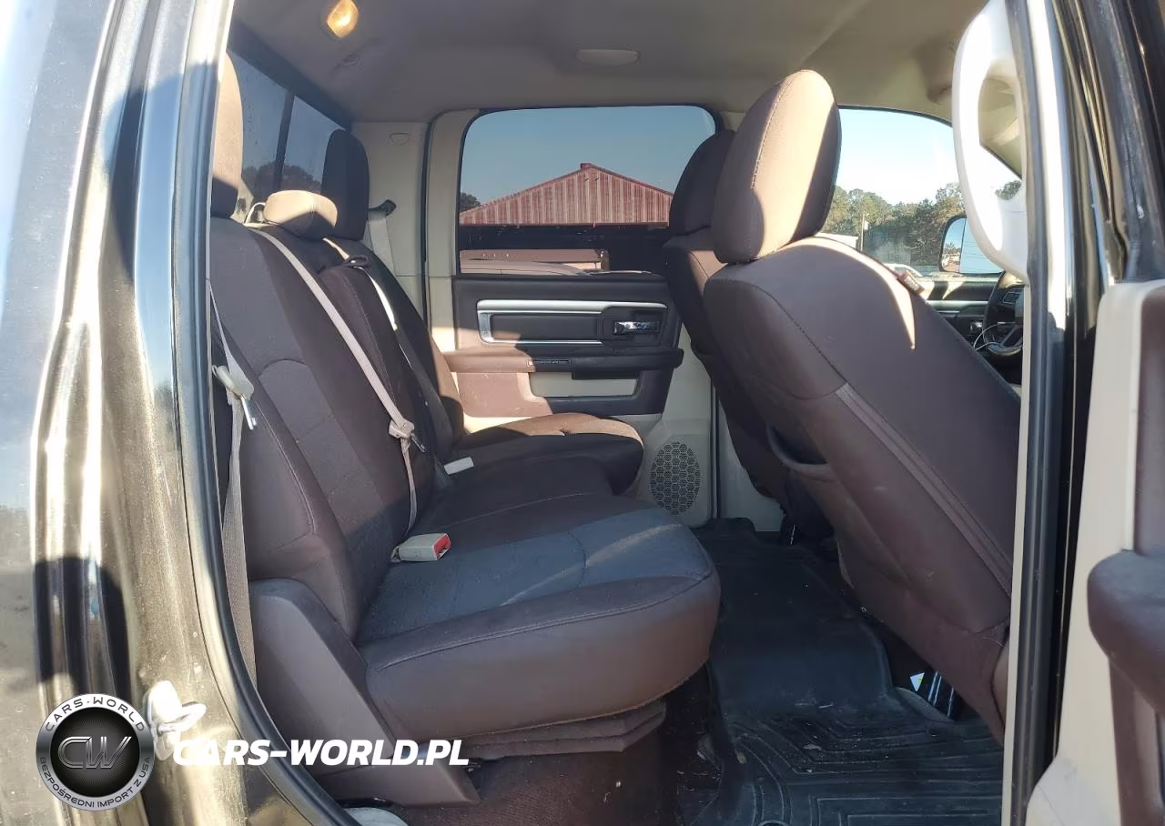 2018 Ram 1500 Slt VIN:3C6RR6LT0JG146179 - 10