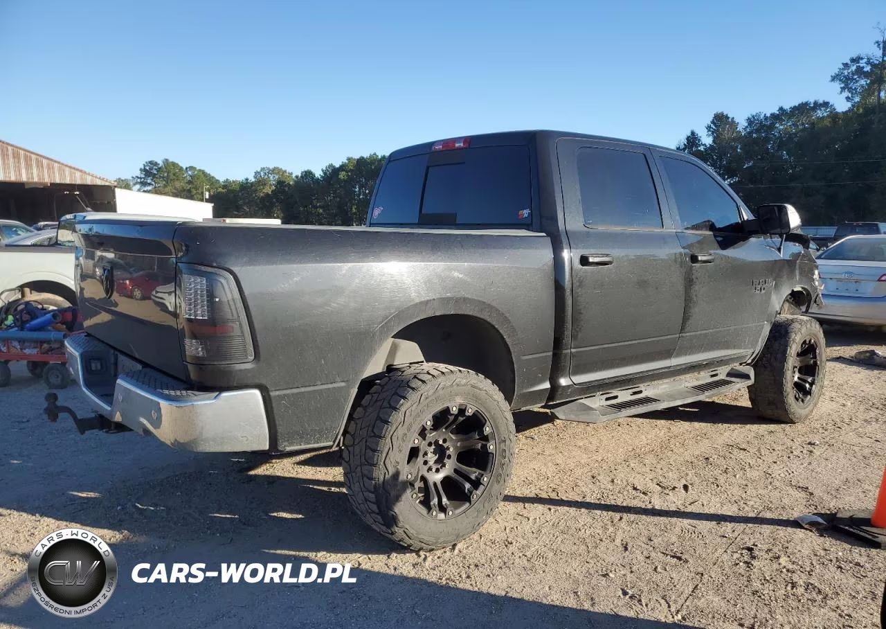 2018 Ram 1500 Slt VIN:3C6RR6LT0JG146179 - 3