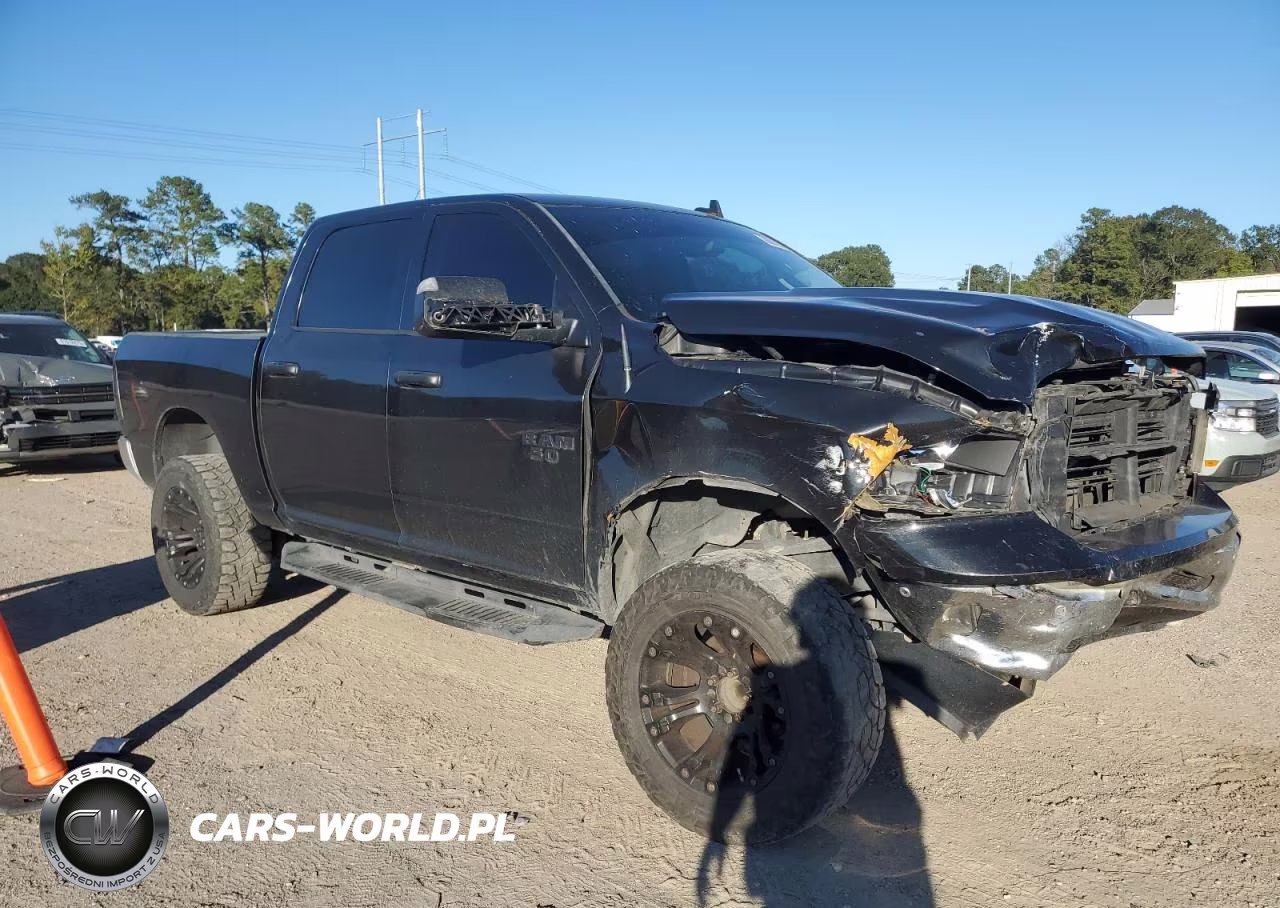 2018 Ram 1500 Slt VIN:3C6RR6LT0JG146179 - 4