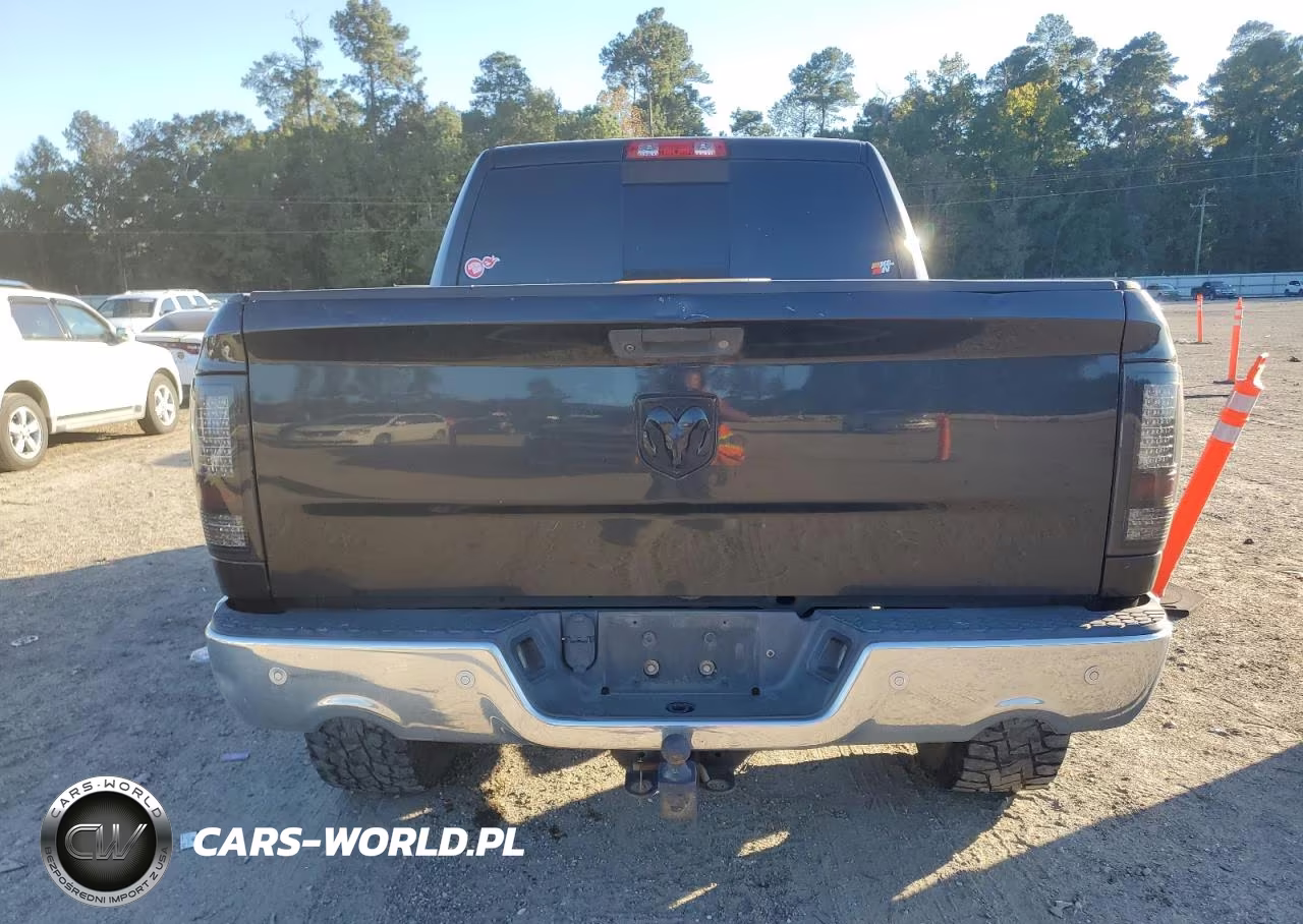 2018 Ram 1500 Slt VIN:3C6RR6LT0JG146179 - 6