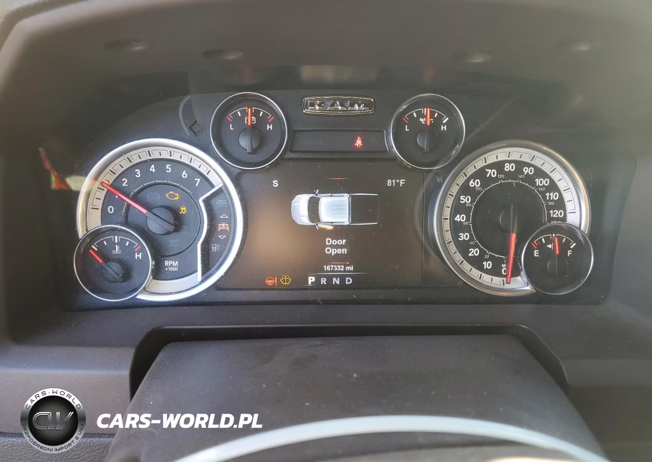 2018 Ram 1500 Slt VIN:3C6RR6LT0JG146179 - 9