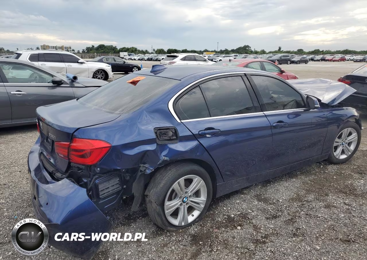 2017 BMW 330 Xi VIN:WBA8D9G54HNT91212 - 3