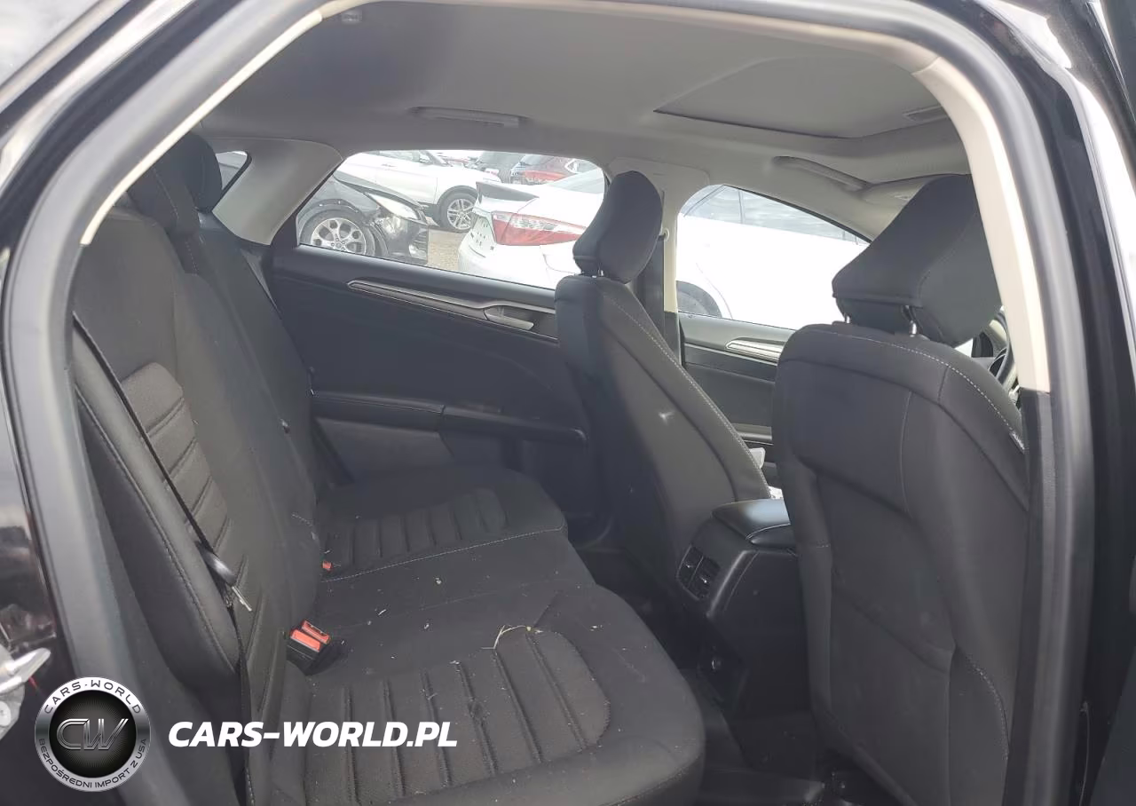 2020 Ford Fusion Se VIN:3FA6P0T96LR253124 - 10