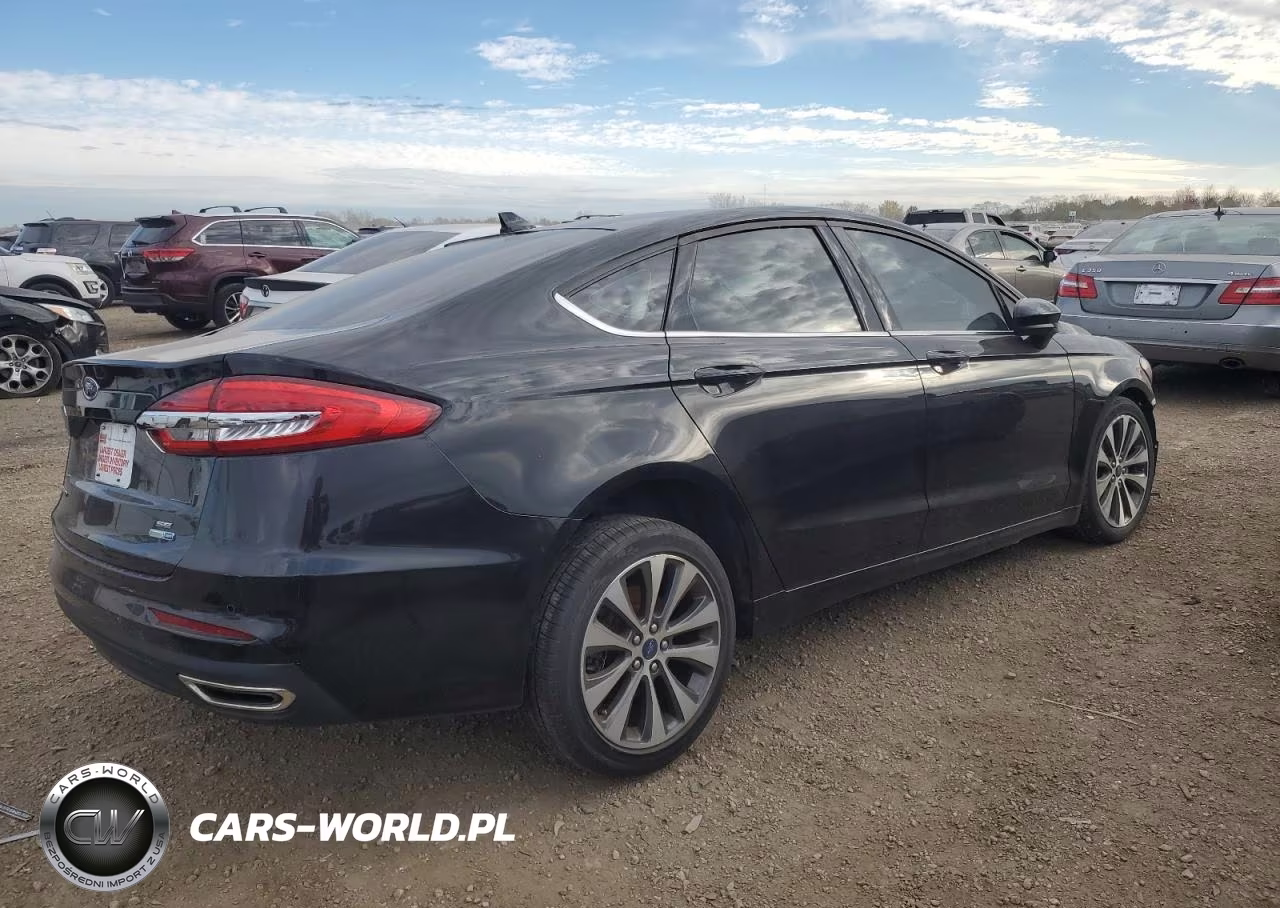 2020 Ford Fusion Se VIN:3FA6P0T96LR253124 - 3