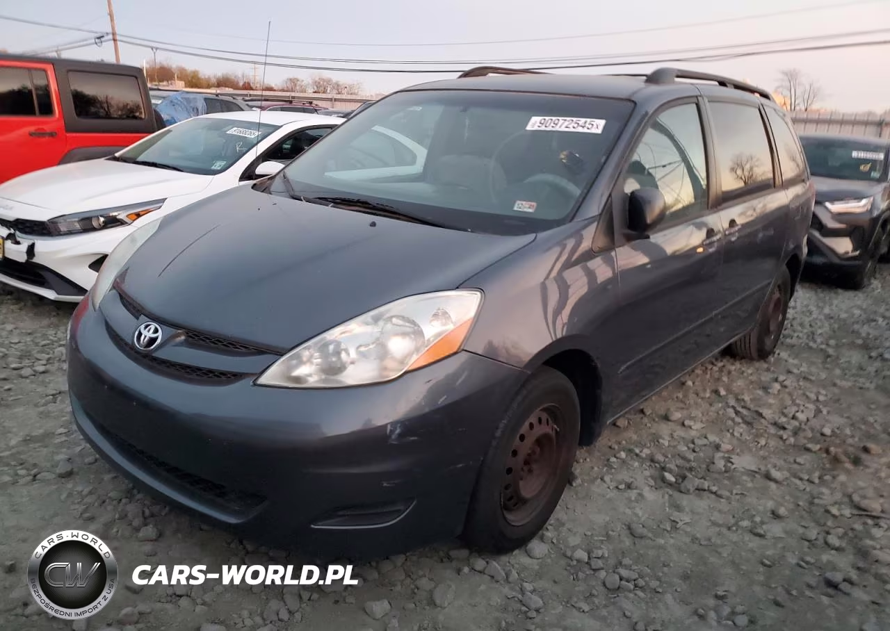 2009 Toyota Sienna Ce – zdjęcie 1 z 13