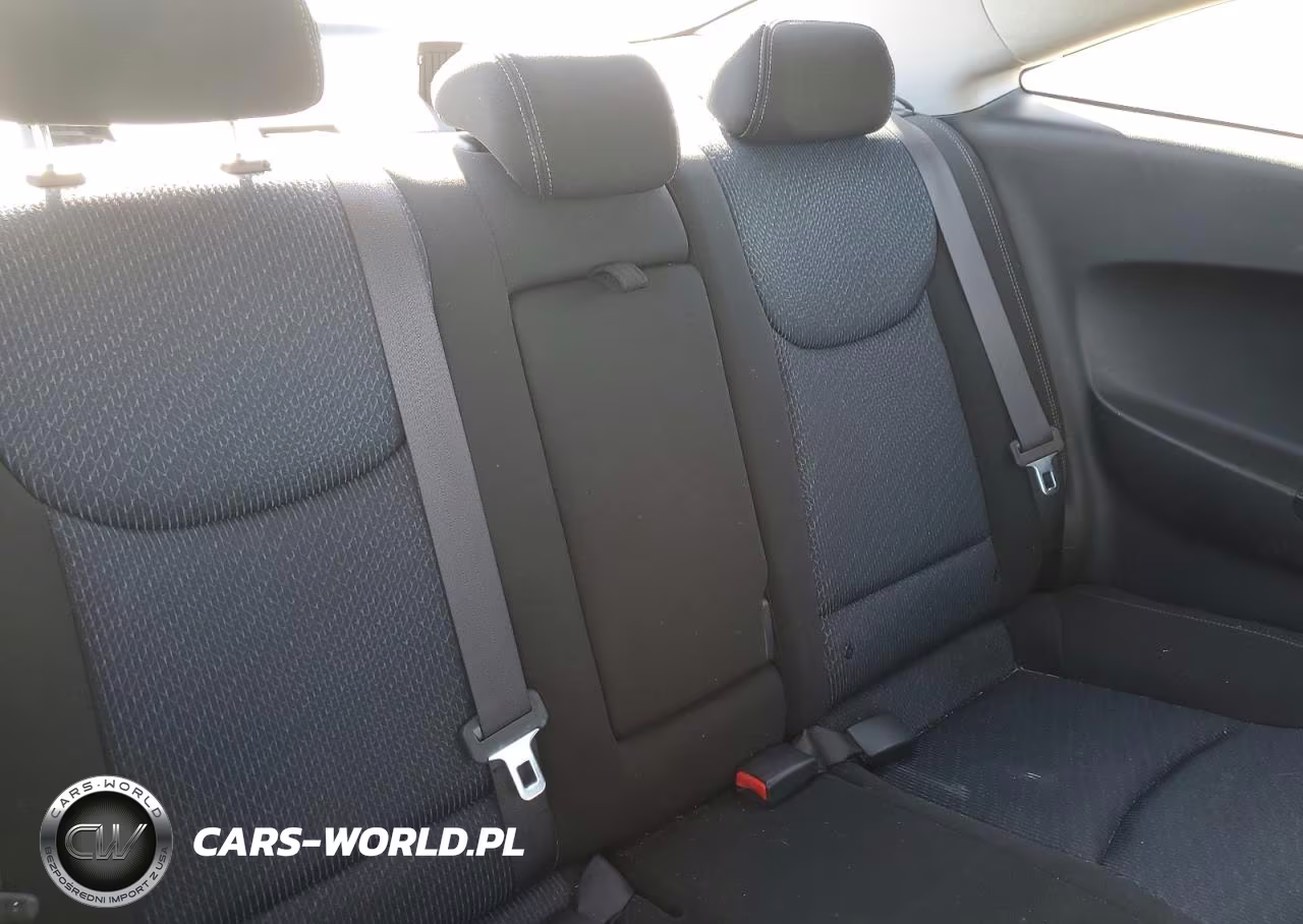 2013 Hyundai Elantra Coupe Gs VIN:KMHDH6AE2DU020168 - 10