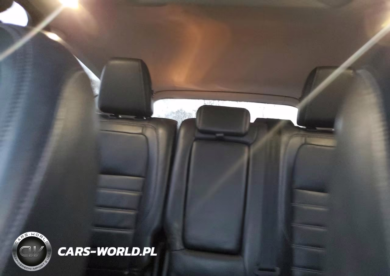 2018 Ford Escape Sel VIN:1FMCU9HD5JUC21063 - 10