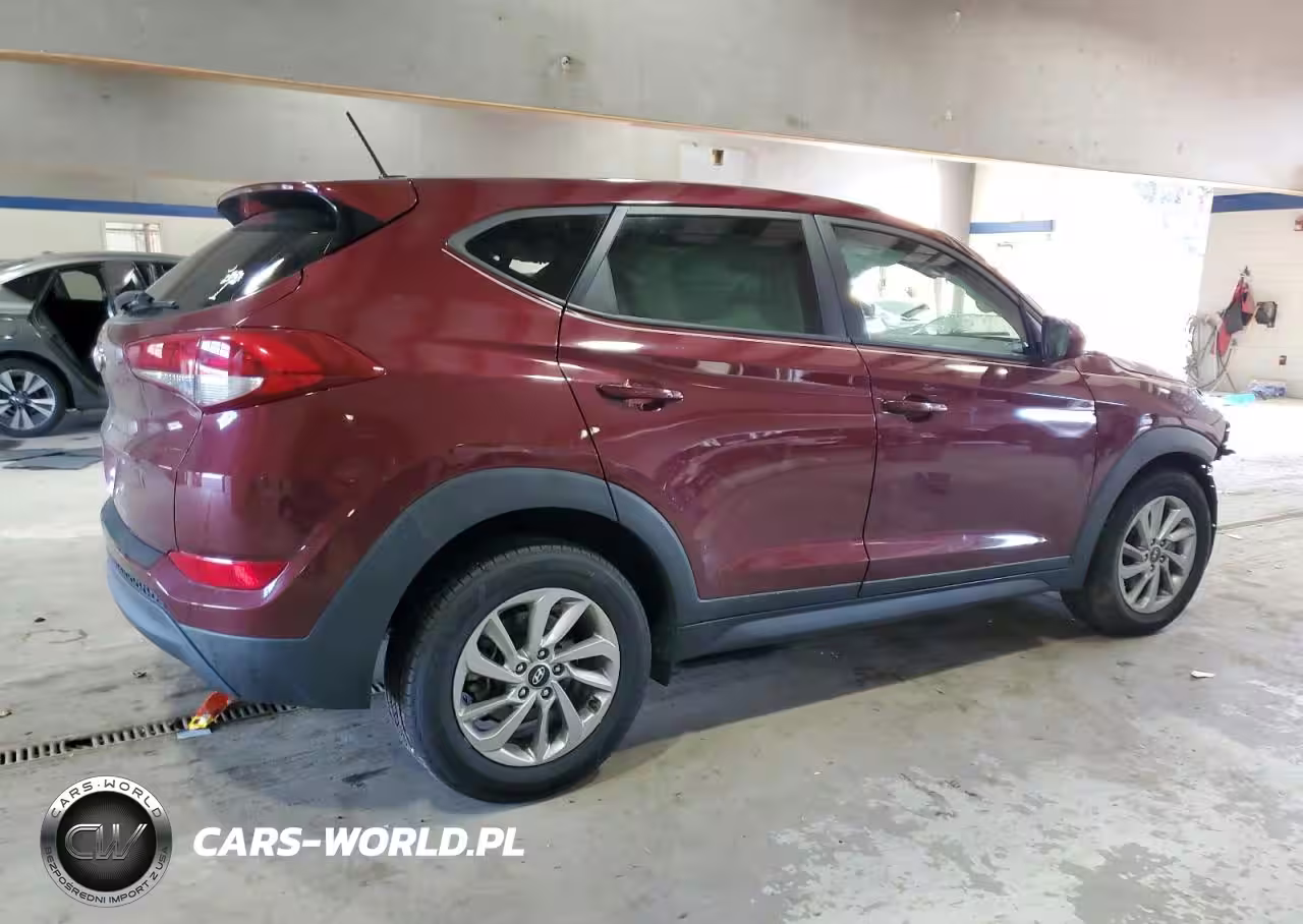 2017 Hyundai Tucson Se VIN:KM8J23A41HU510570 - 3