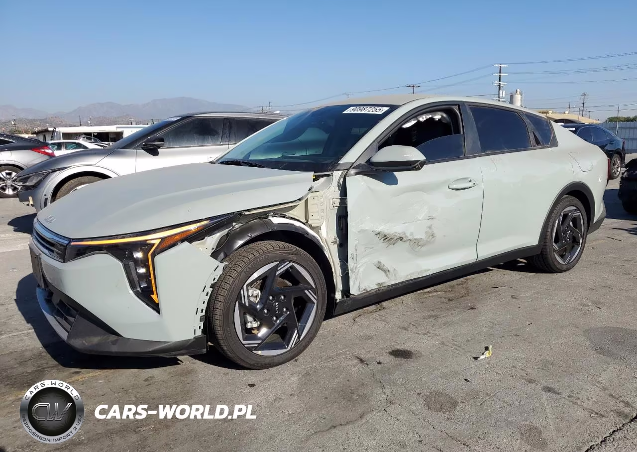 2025 Kia K4 Ex – zdjęcie 1 z 13