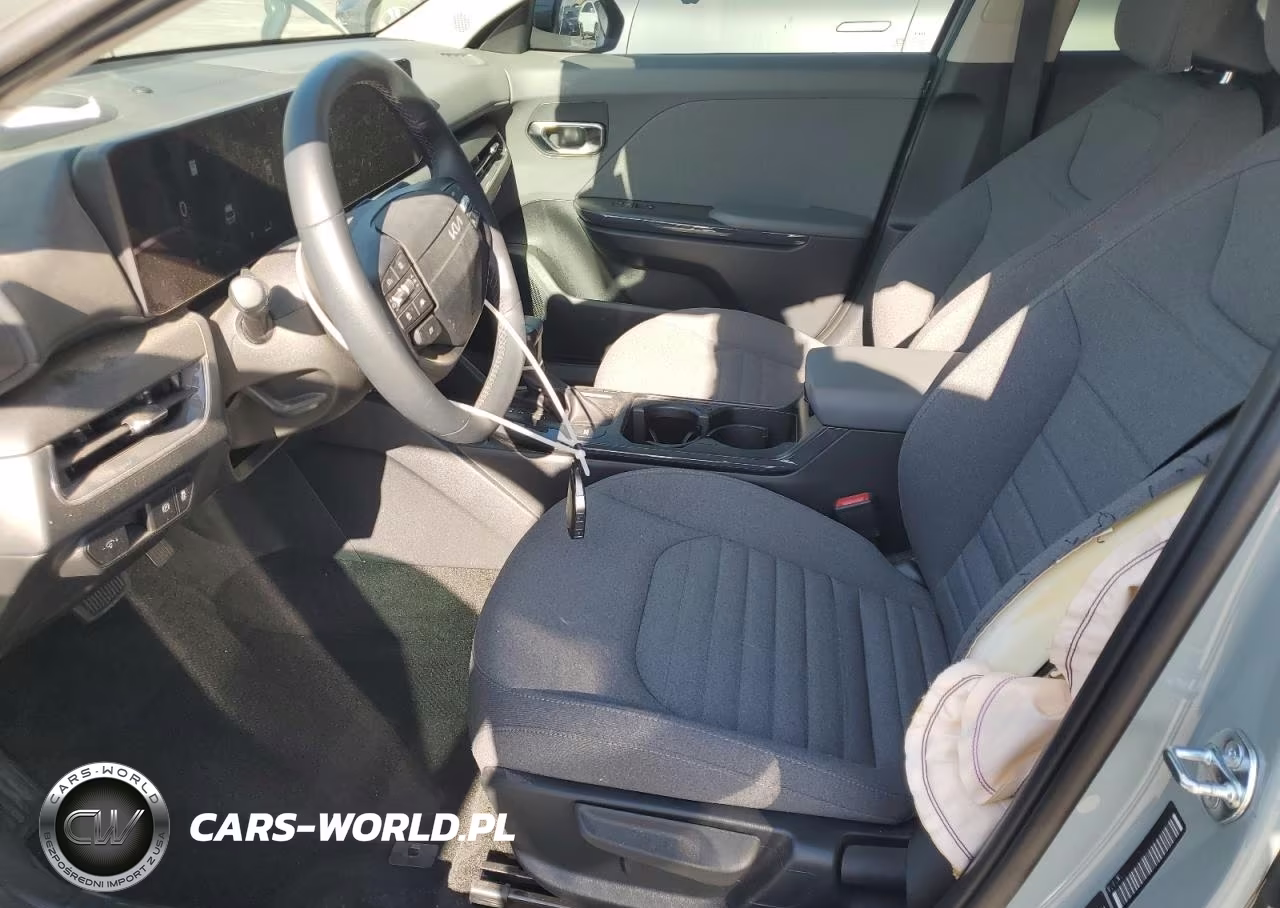 2025 Kia K4 Ex VIN:3KPFU4DE4SE115643 - 7