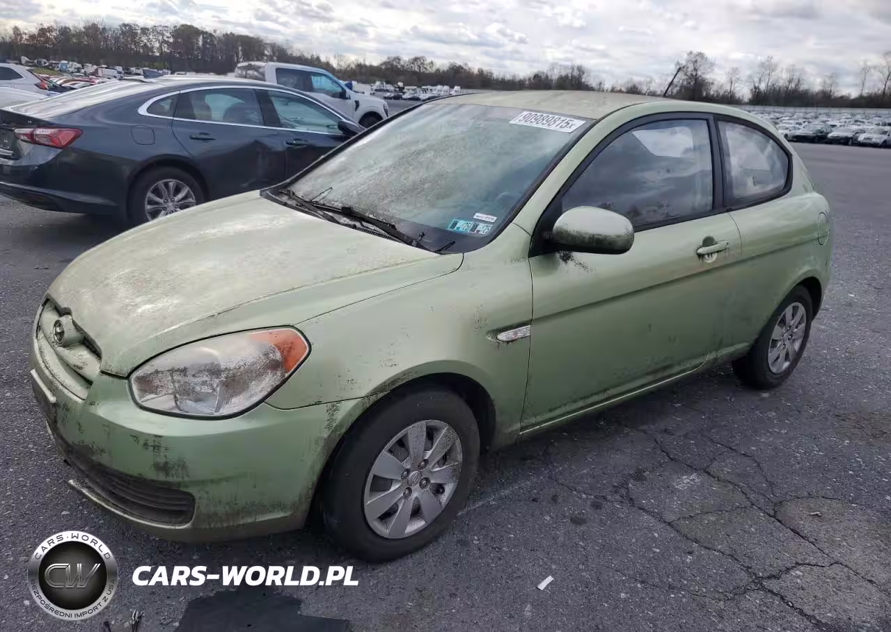 2010 Hyundai Accent Blue