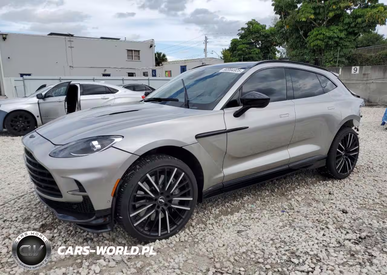 2023 Aston Martin Dbx 707