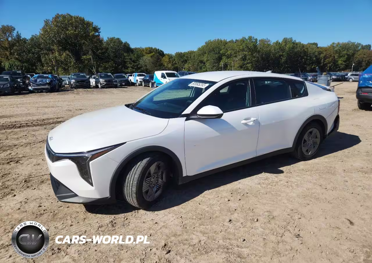 2025 Kia K4 Lx