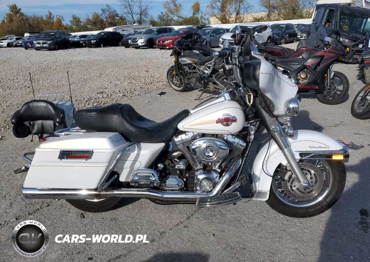 2007 Harley-Davidson Flhtcui