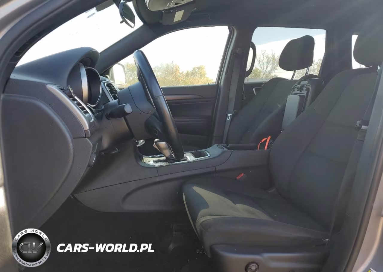 2020 Jeep Grand Cherokee Laredo VIN:1C4RJFAG8LC293779 - 7