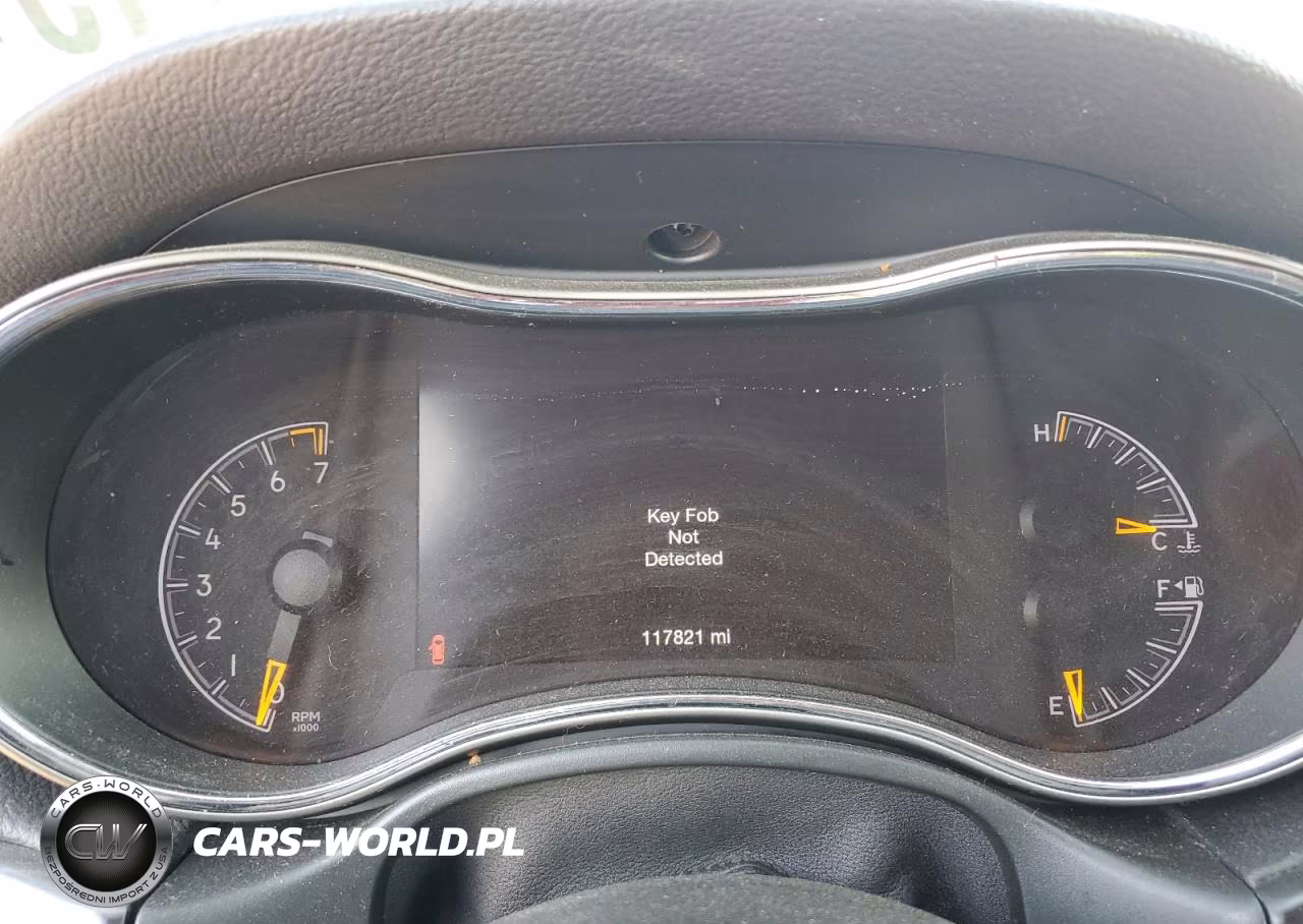 2020 Jeep Grand Cherokee Laredo VIN:1C4RJFAG8LC293779 - 9
