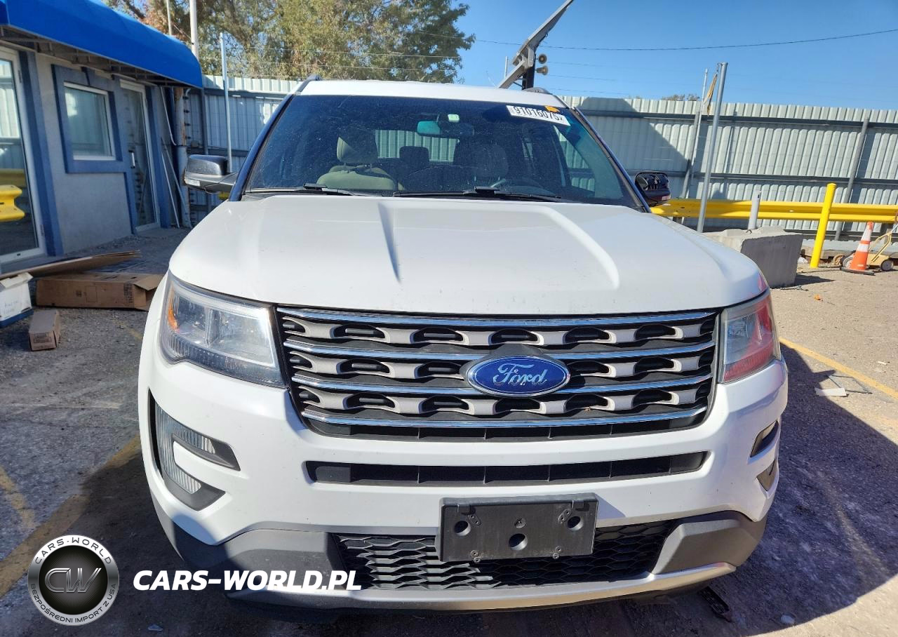 2016 Ford Explorer Xlt VIN:1FM5K7D86GGC57184 - 5