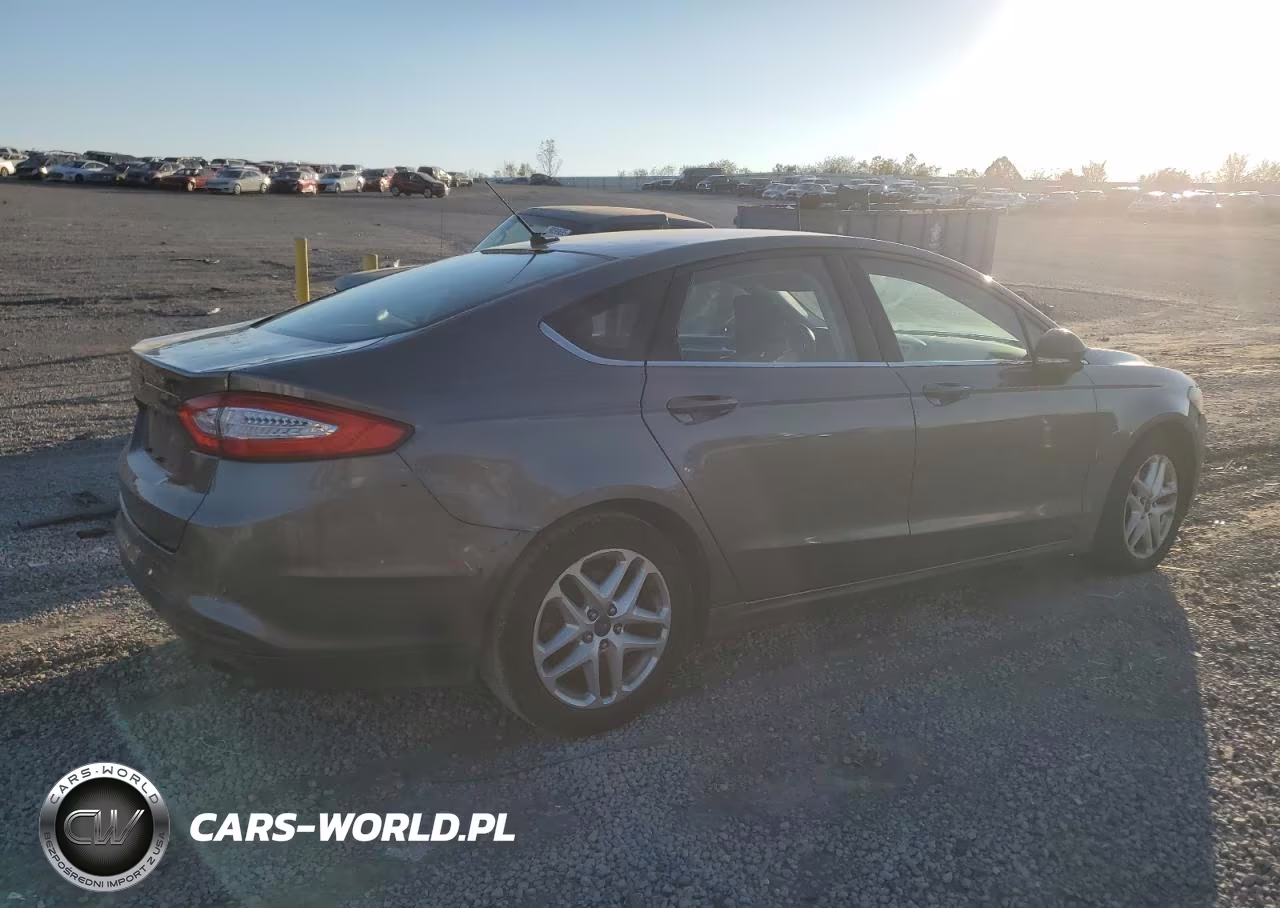 2014 Ford Fusion Se VIN:1FA6P0H70E5390329 - 3