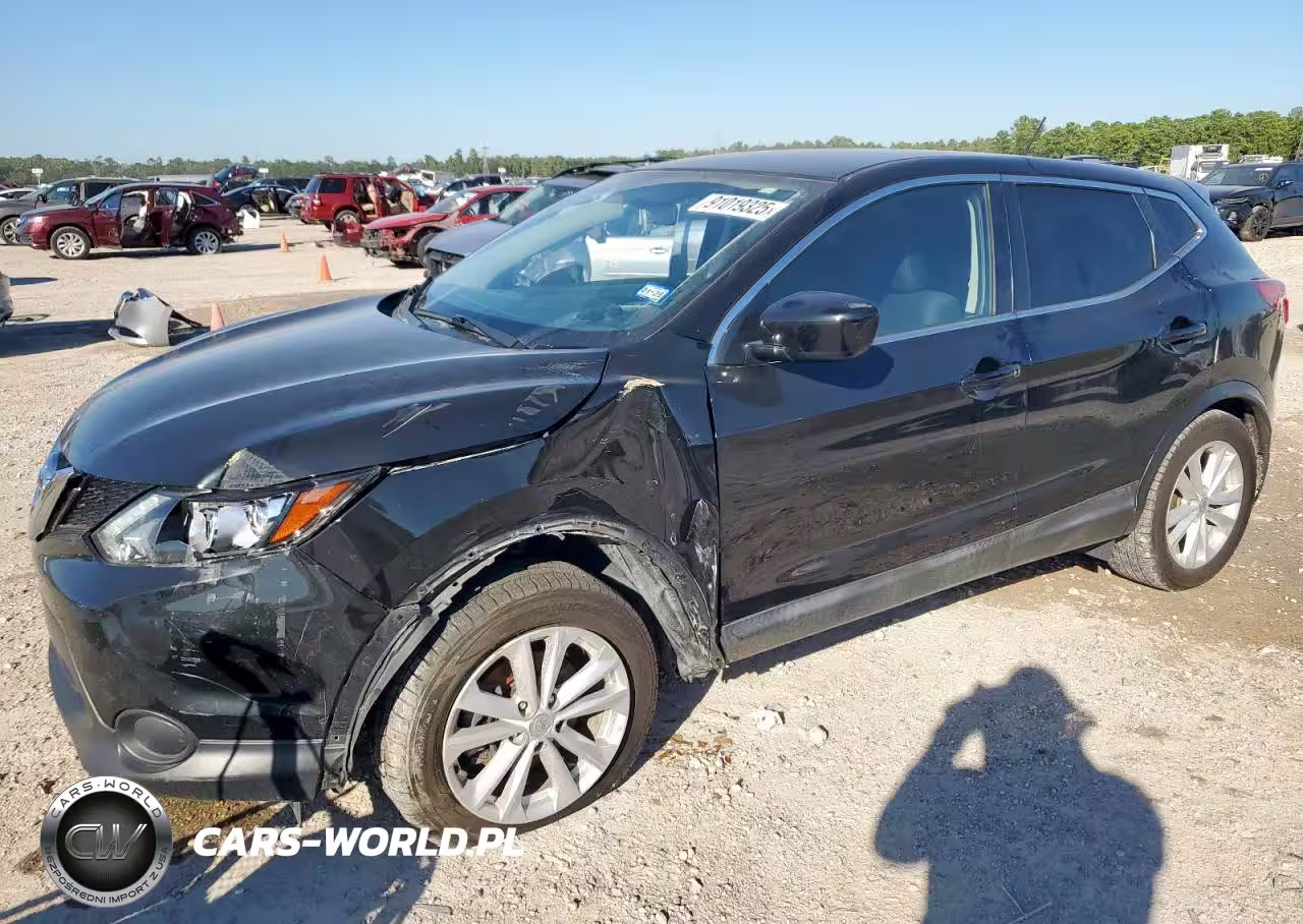 2017 Nissan Rogue Sport S