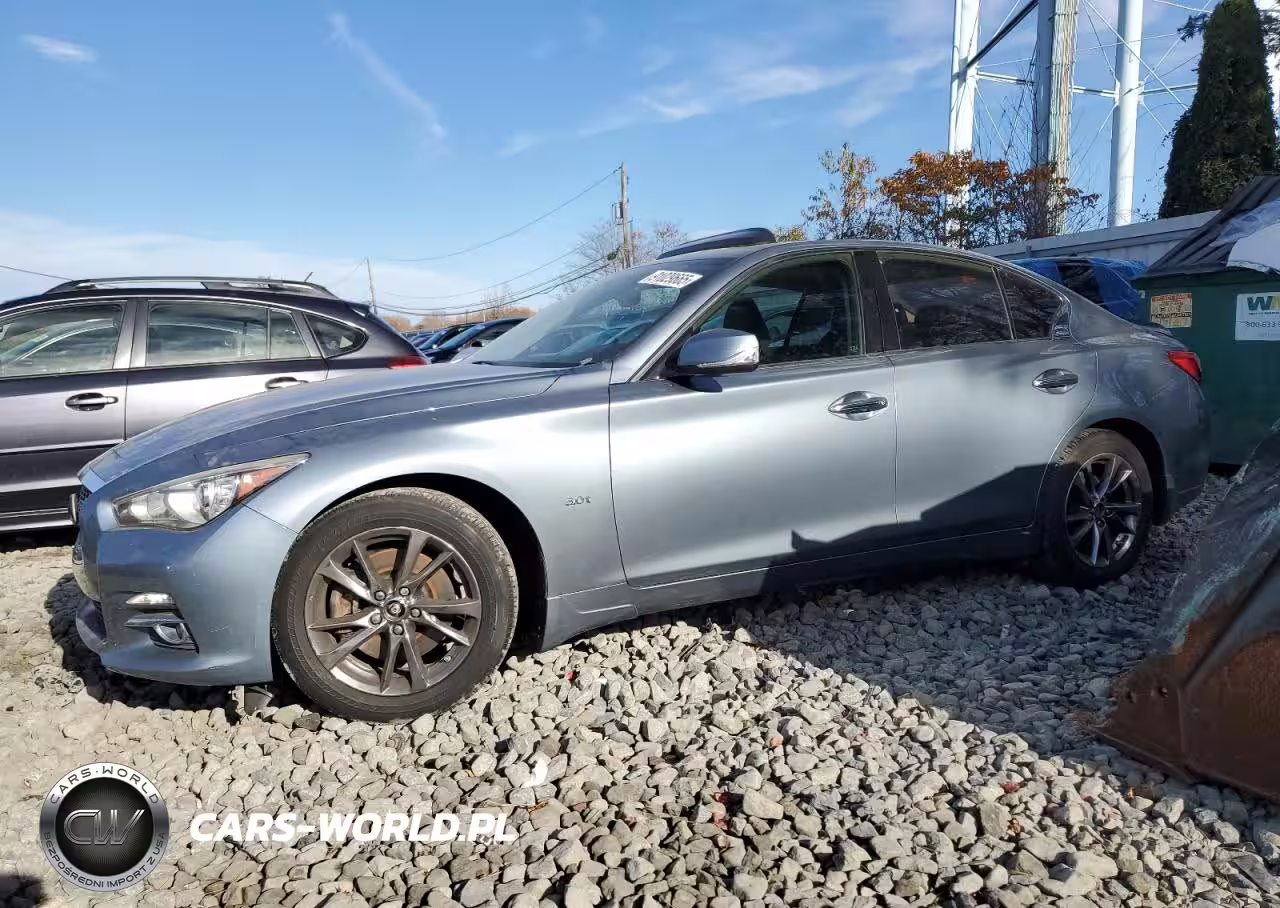 2017 Infiniti Q50 Premium