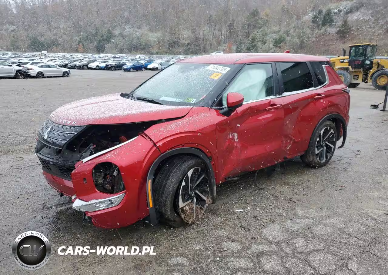 2022 Mitsubishi Outlander Se