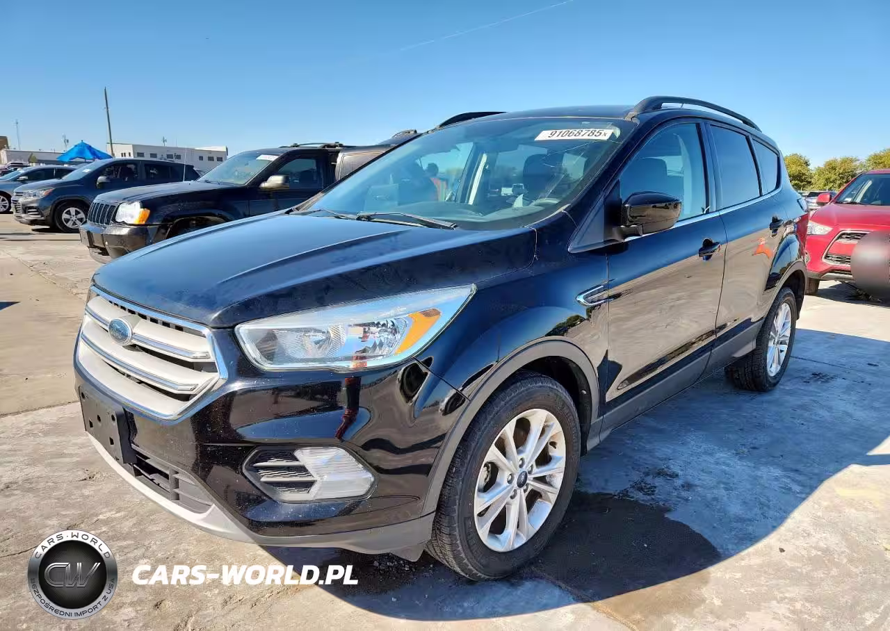 2018 FORD ESCAPE SE