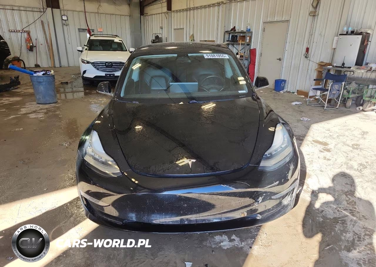 2019 Tesla Model 3 VIN:5YJ3E1EB8KF432208 - 5
