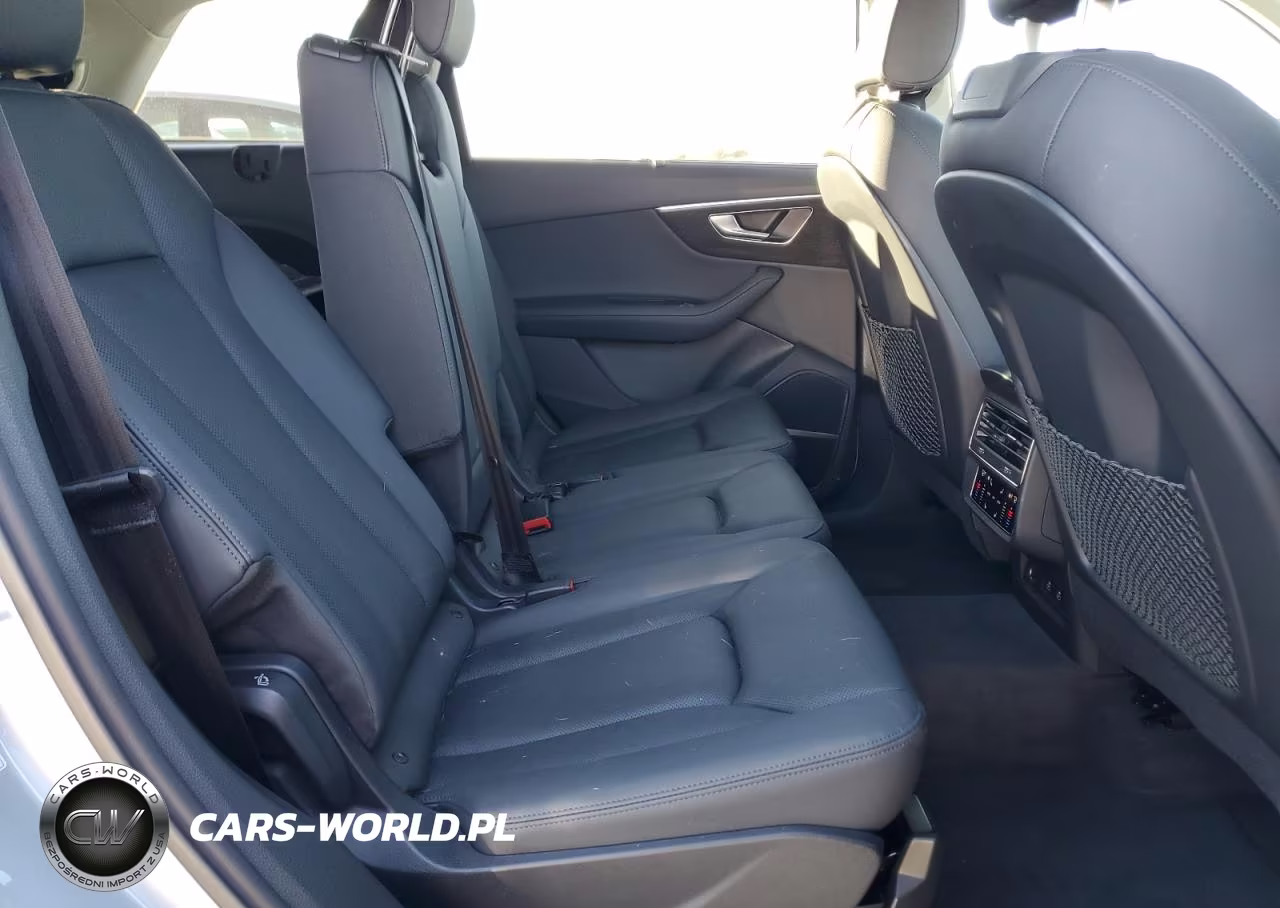 2023 Audi Q7 Prestige VIN:WA1VXBF72PD020846 - 10