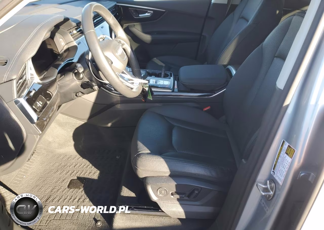 2023 Audi Q7 Prestige VIN:WA1VXBF72PD020846 - 7