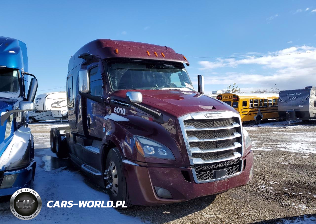 2020 Freightliner Cascadia 126 Semi Truck