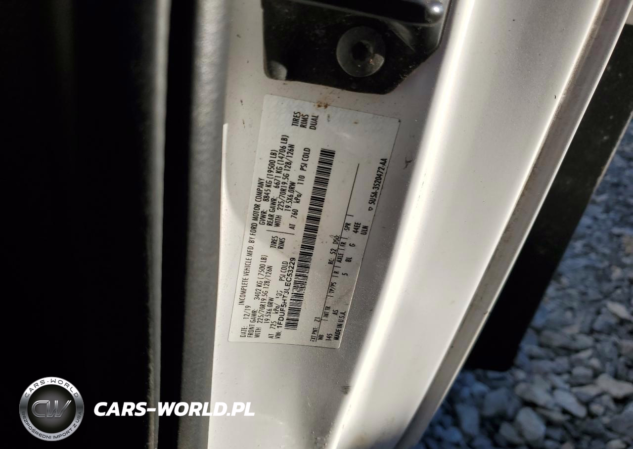 2020 Ford F550 Super Duty Bucket Truck VIN:1FDUF5HT3LEC53229 - 10