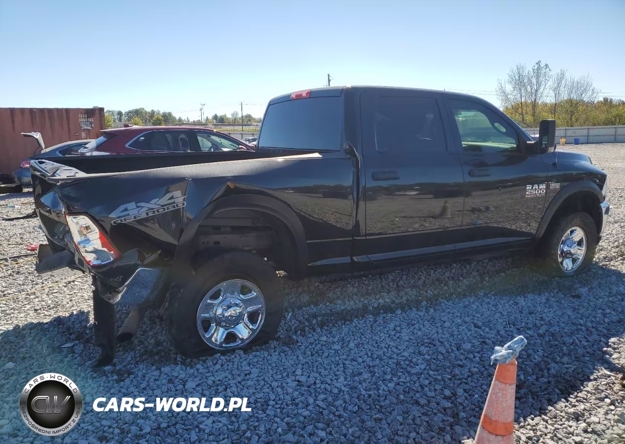 2018 Ram 2500 St VIN:3C6UR5CJ2JG231785 - 3