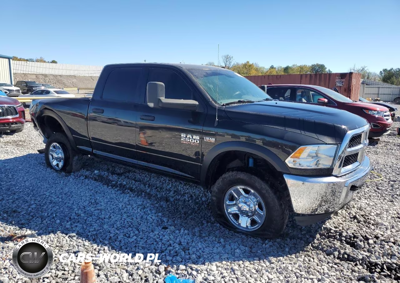 2018 Ram 2500 St VIN:3C6UR5CJ2JG231785 - 4