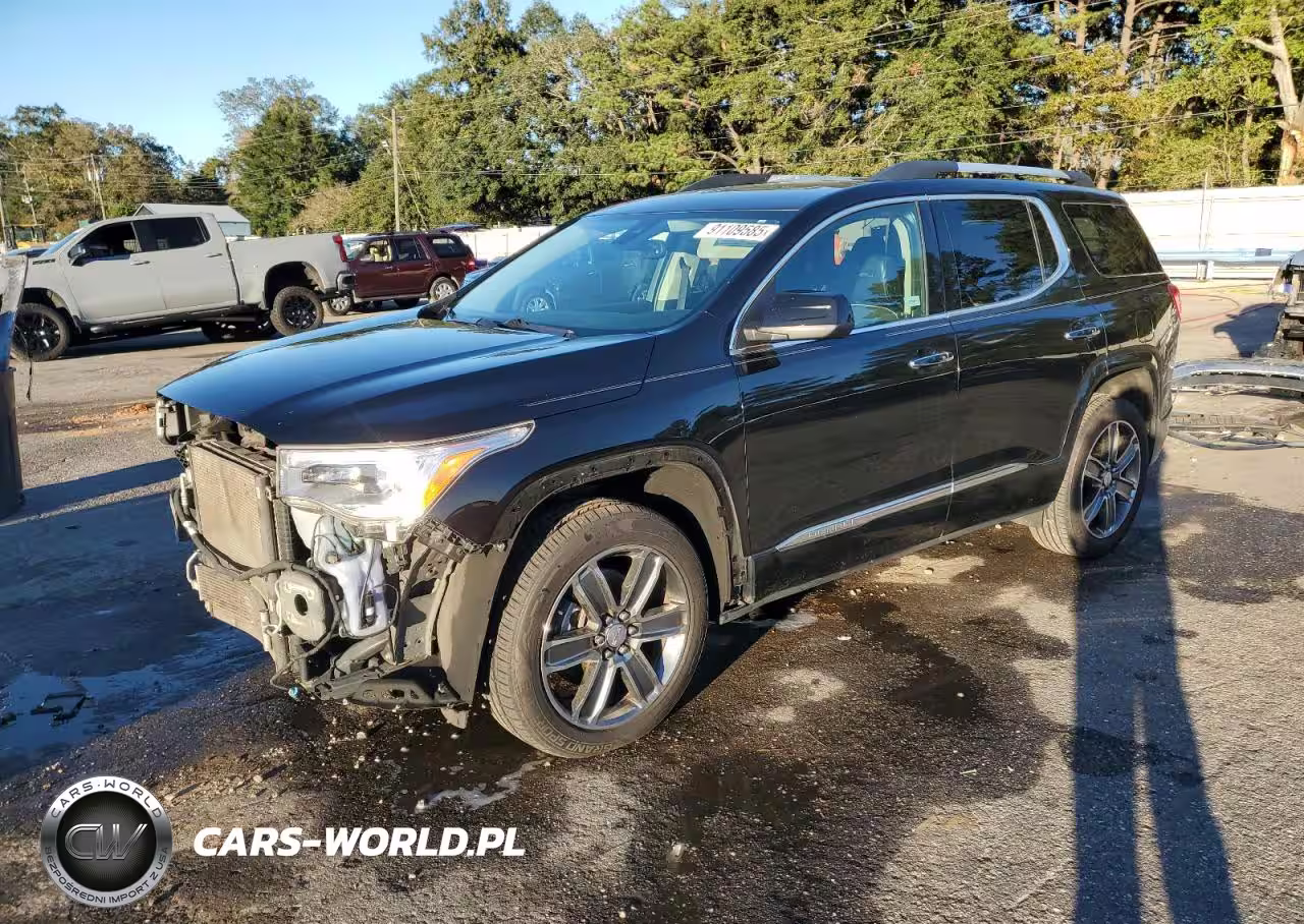 2017 GMC Acadia Denali
