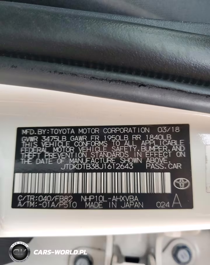 2018 Toyota Prius C VIN:JTDKDTB38J1612643 - 13