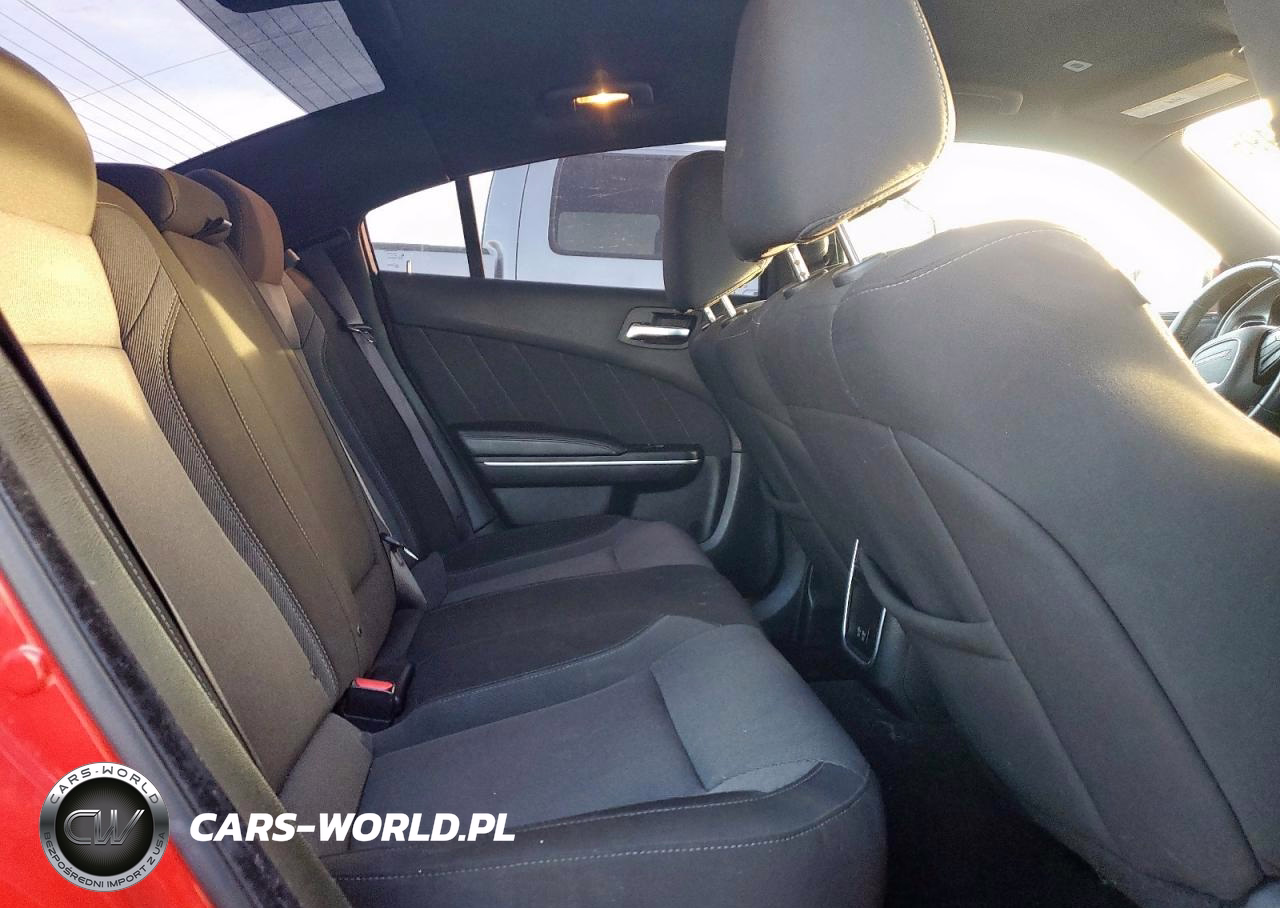 2022 Dodge Charger Sxt VIN:2C3CDXBG6NH161075 - 10