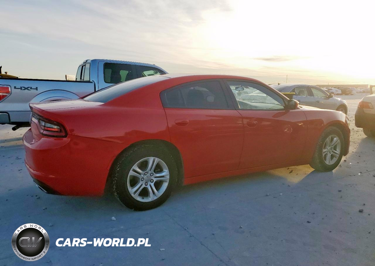 2022 Dodge Charger Sxt VIN:2C3CDXBG6NH161075 - 3