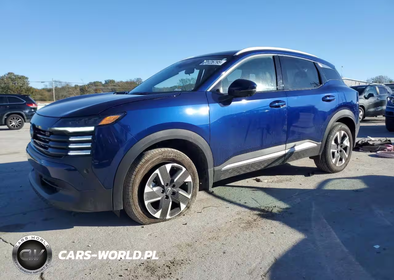 2025 Nissan Kicks Sr