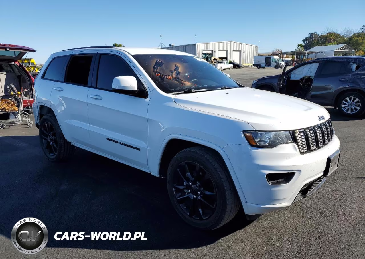 2020 Jeep Grand Cherokee Laredo VIN:1C4RJEAG1LC162364 - 4