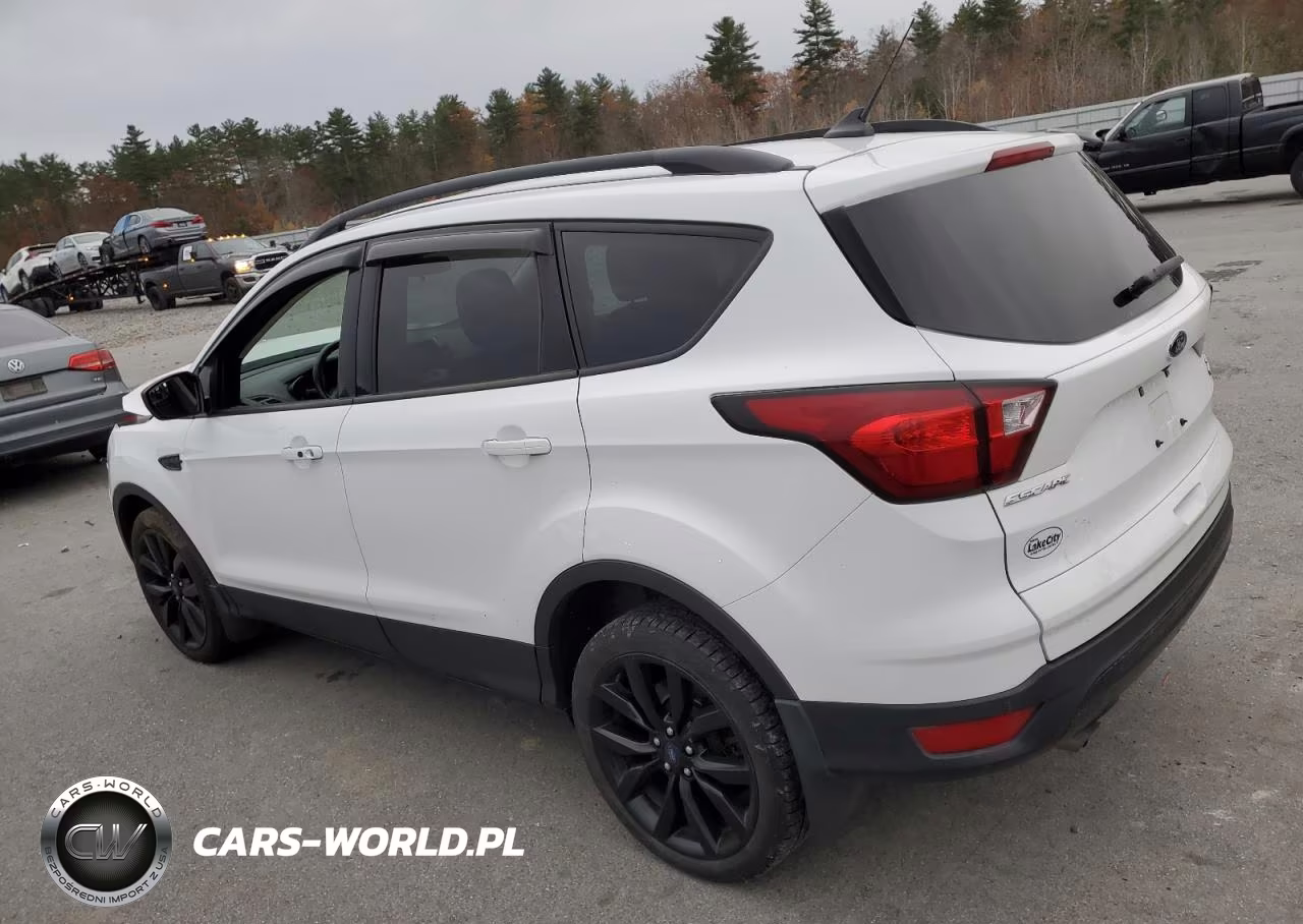 2019 Ford Escape Se VIN:1FMCU0GD0KUA84175 - 2