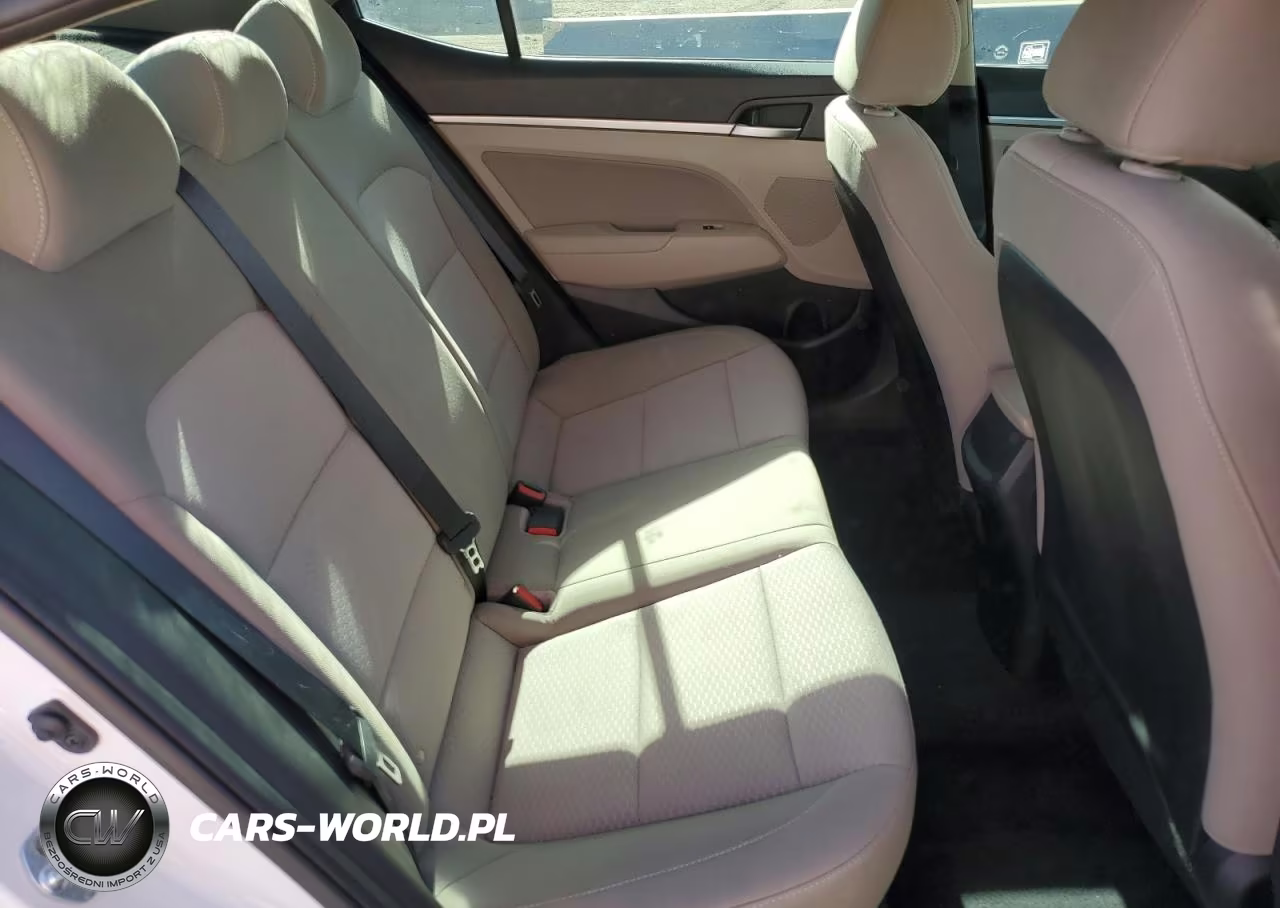 2019 Hyundai Elantra Sel VIN:5NPD84LF0KH414662 - 10