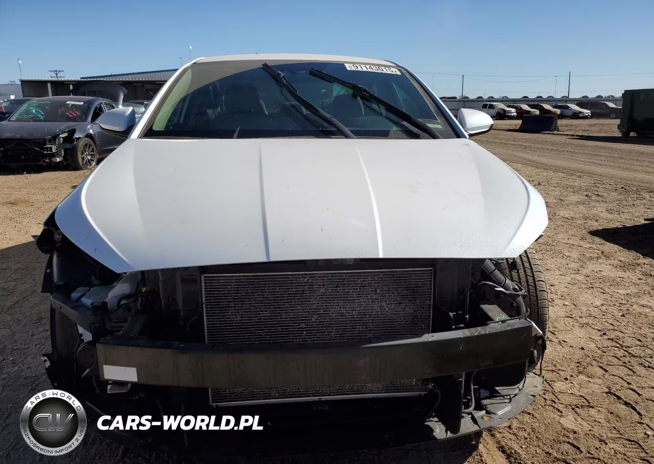 2019 Hyundai Elantra Sel VIN:5NPD84LF0KH414662 - 5