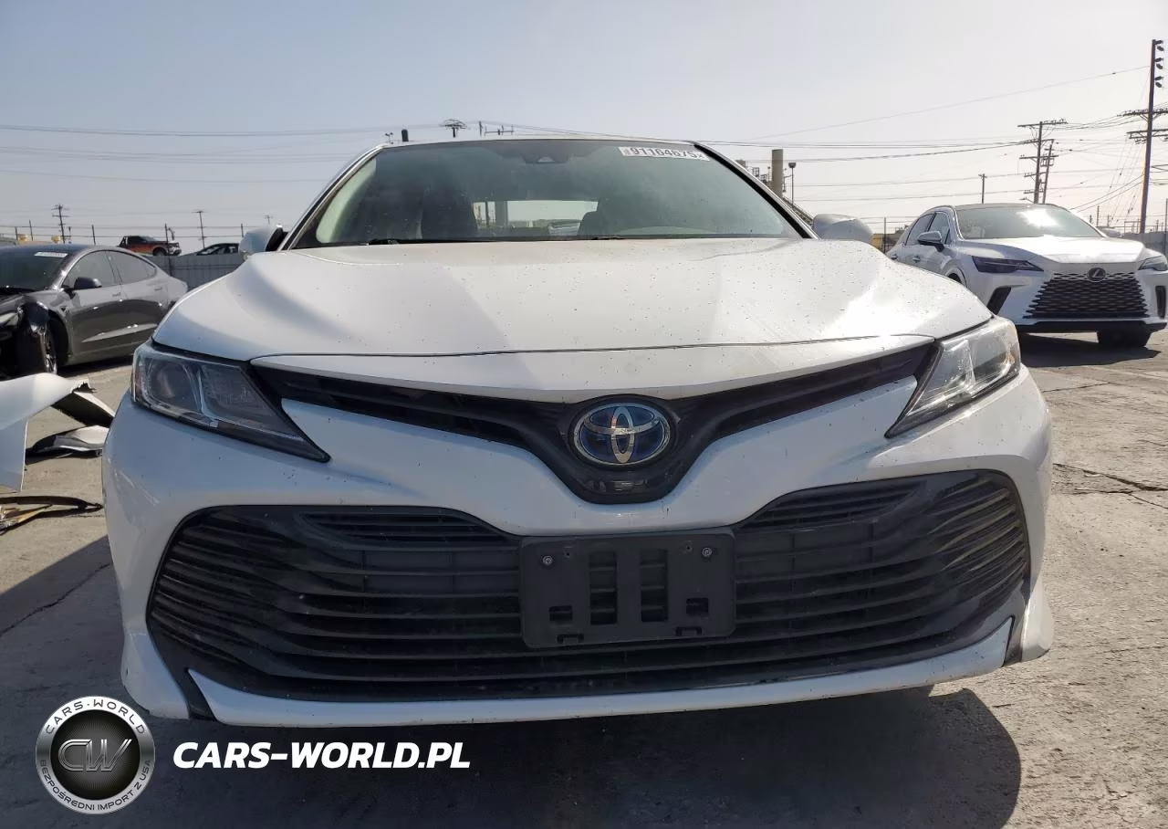 2020 Toyota Camry Le VIN:4T1C31AKXLU538093 - 5