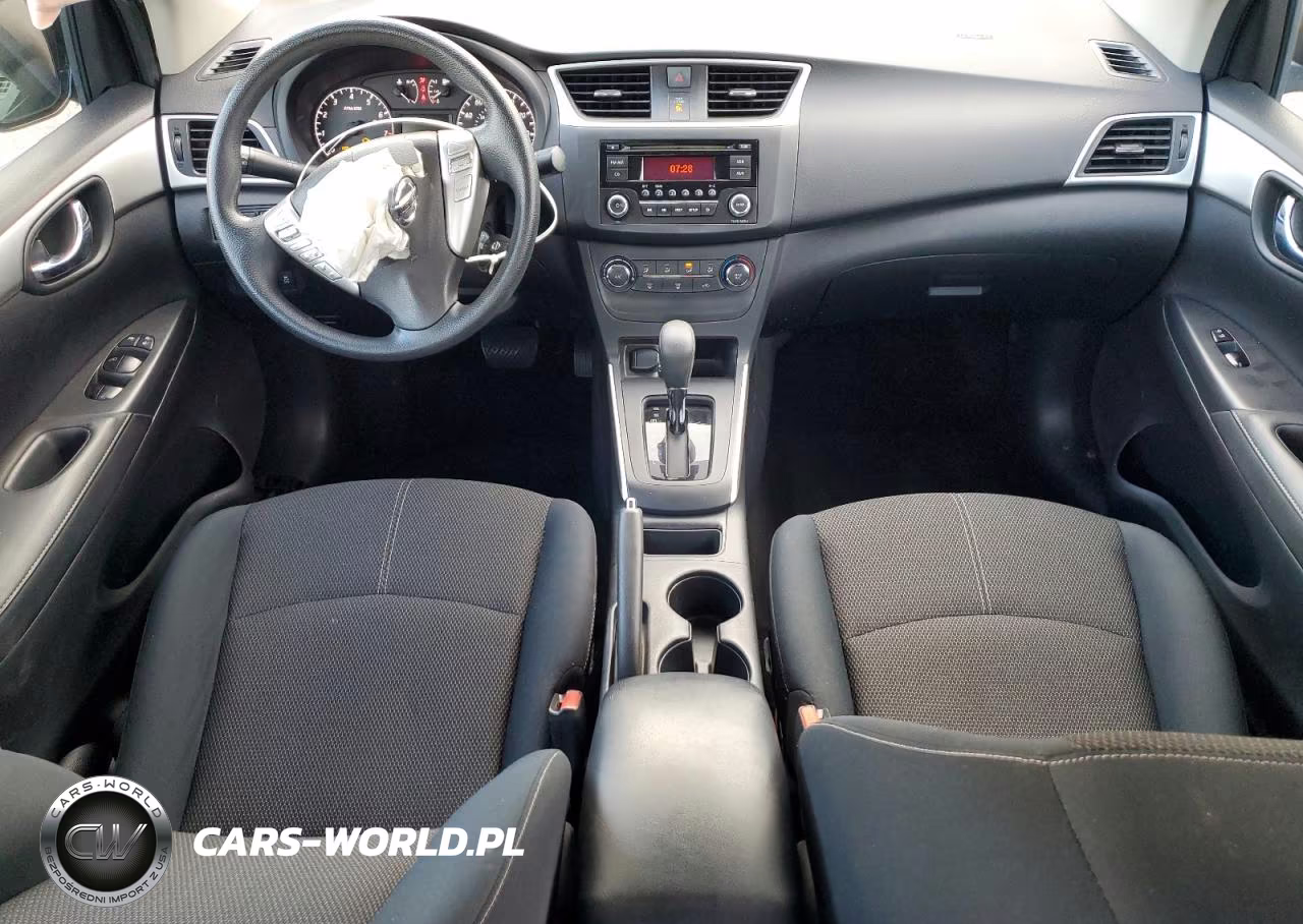 2016 Nissan Sentra S VIN:3N1AB7AP6GY261428 - 8