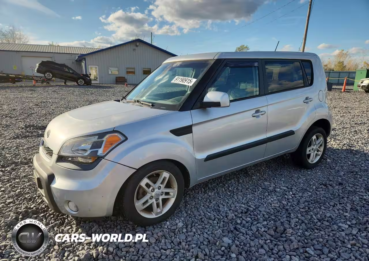 2011 Kia Soul +