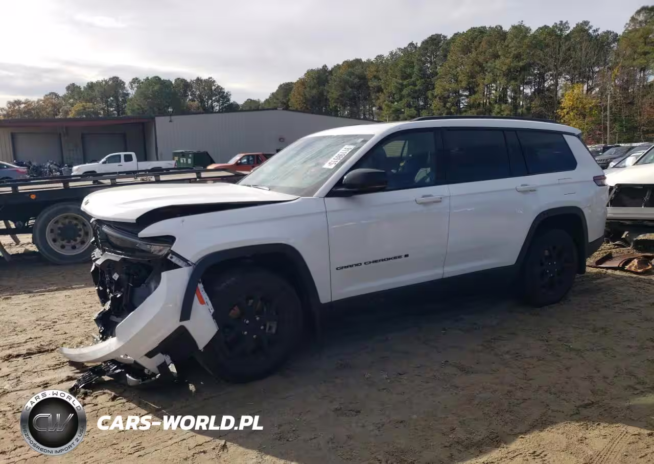 2025 Jeep Grand Cherokee L Laredo
