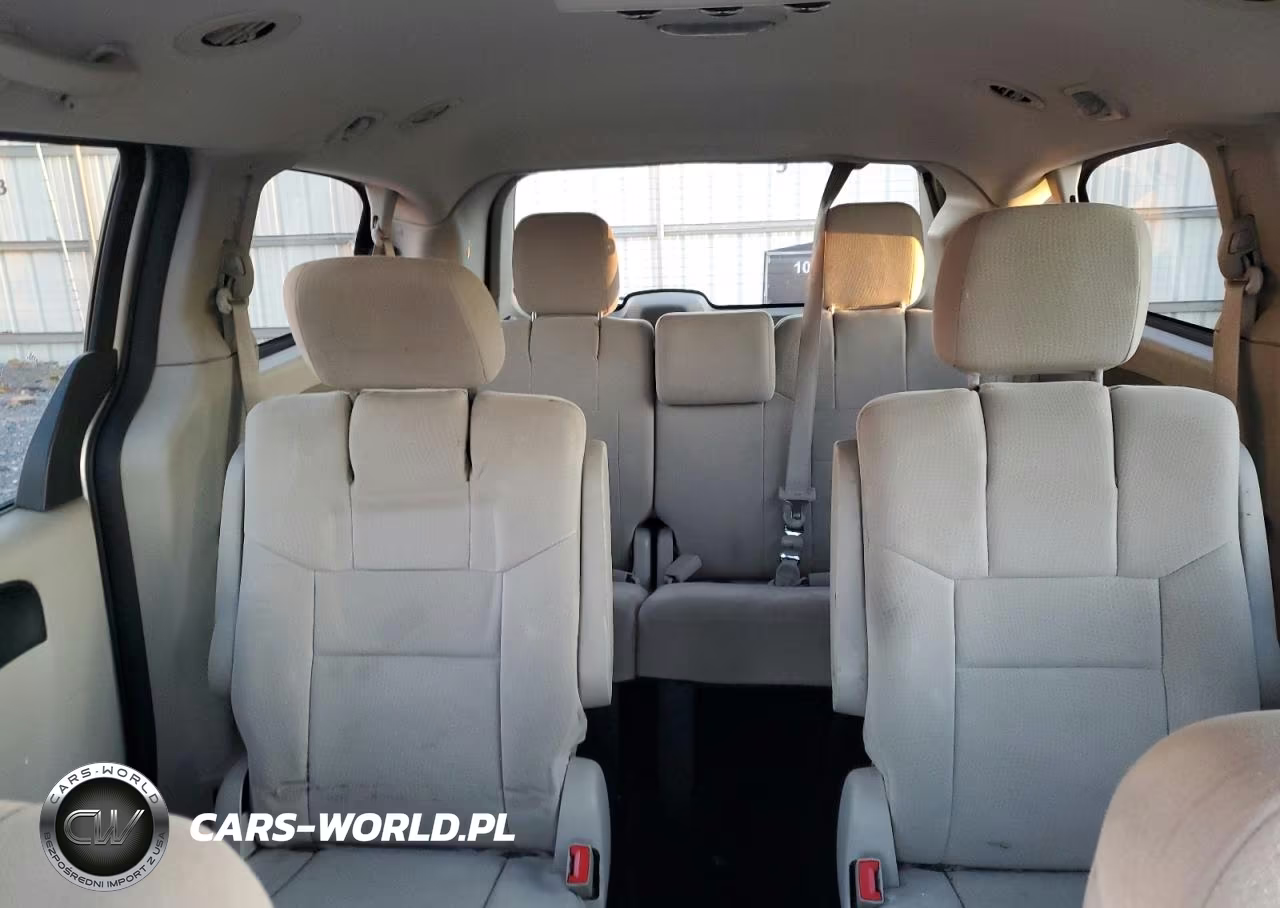 2011 Dodge Grand Caravan Mainstreet VIN:2D4RN3DG7BR709151 - 10