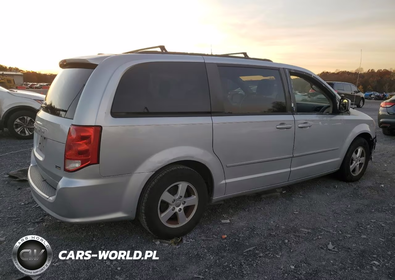 2011 Dodge Grand Caravan Mainstreet VIN:2D4RN3DG7BR709151 - 3