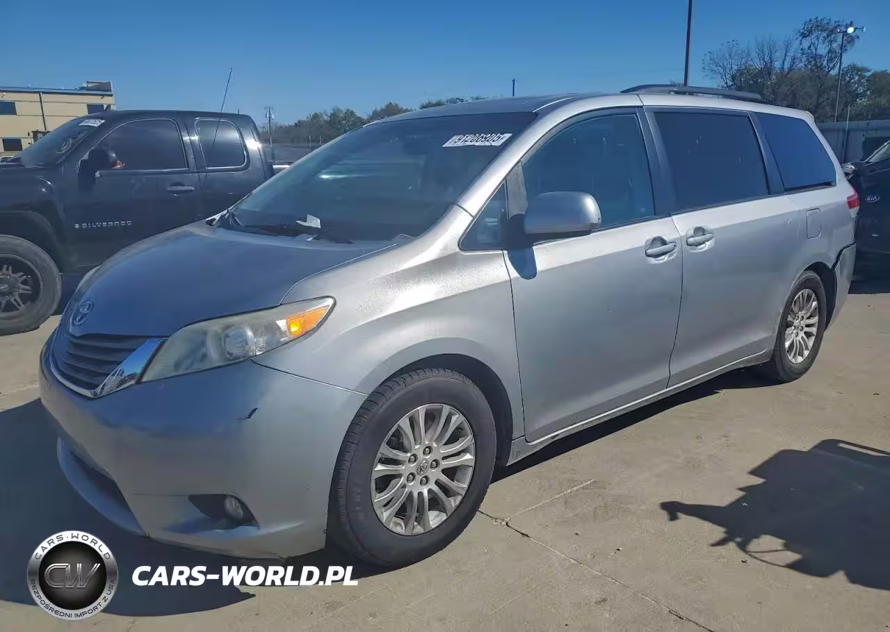 2011 Toyota Sienna Xle